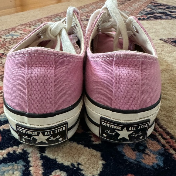 Pink converse chuck 70 shoes - Picture 3 of 6